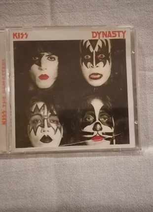 Kiss – CD - Dynasty, état: Très bon état, 9,00 €, 10,15 € Protection acheteurs (Pro) incluse