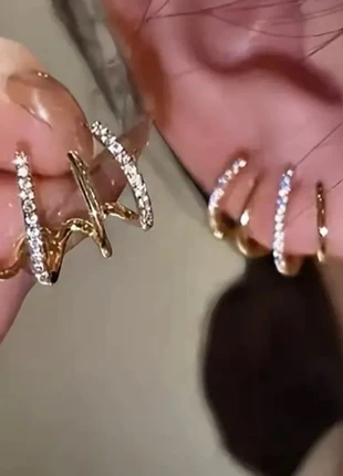 Boucles d’oreilles dorées et strass, zustand: Neu, 5,00 €, 5,95 € inklusive Vinted-Käuferschutz