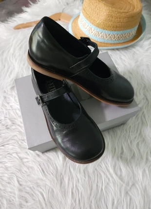 Nieuw Leren Ballerina HIP Maat 30, merk: HIP, staat: Nieuw zonder prijskaartje, maat: 30, € 15,00, € 16,45 inclusief Kopersbescherming Pro