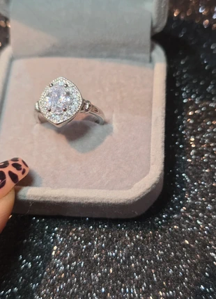 Anillo hautan ajustable, brand: Hautan, condizioni: Ottime, taglia: Regolabile, €12.00, €13.30 include la Protezione acquisti