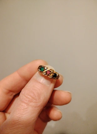 Bague dorée 3 petites pierres, brand: sans marque, condizioni: Buone, taglia: 19 mm Ø / 21, €13.00, €14.35 include la Protezione acquisti