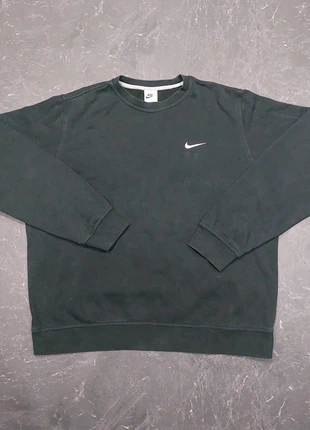 Pull Nike Noir Taille XL, marque: Nike, état: Très bon état, taille: XL, 19,99 €, 21,69 € Protection acheteurs incluse
