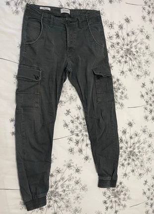 Pantalon cargo jack&jones, marque: Jack & Jones, état: Bon état, taille: S, 3,00 €, 3,85 € Protection acheteurs incluse