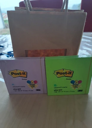 Lot de 2 Blocs Post-it Neufs + Pochette Cadeau - Idéal pour Offrir, brand: Post-it, condition: New with tags, €5.00, €5.95 includes Buyer Protection