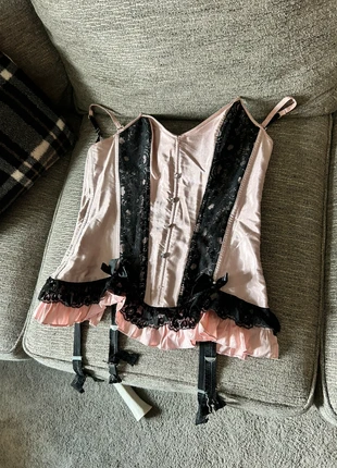 Vintage corset size L, brand: Fredericks of Hollywood, condition: Very good, size: 12 / L, $10.00, $11.20 includes Buyer Protection