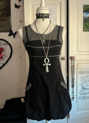 Goth stripped dress, marca: goth, estado: Muy bueno, tamaño: M / 38 / 10, 15,00 €, 16,45 € Protección al comprador incluida