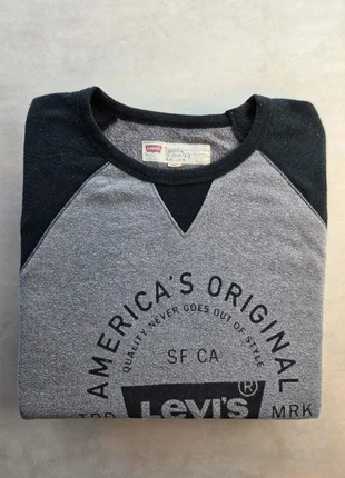 Sweat Levi’s bicolore gris et noir intérieur molletonné homme L, marque: Levi's, état: Très bon état, taille: L, 15,00 €, 16,45 € Protection acheteurs incluse