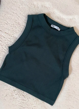 Dark Green Zara Crop Top, brand: Zara, condition: New without tags, size: XS / UK 4-6, £4.00, £4.90 includes Buyer Protection