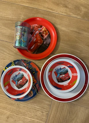 Lot assiette et bol Cars, brand: Cars, condizioni: Ottime, taglia: 9-12 mesi / 74 cm, €2.00, €2.80 include la Protezione acquisti