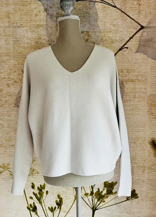 Pull chaud col V 34, marque: H&M, état: Très bon état, taille: XS / 34 / 6, 24,80 €, 26,74 € Protection acheteurs incluse