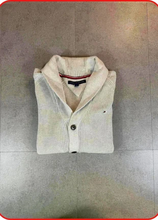 🧥 Gilet Tommy Hilfiger – Beige à rayures bordeaux & bleu – Taille S – Très bon état, marque: Tommy Hilfiger, état: Très bon état, taille: S, 22,00 €, 23,80 € Protection acheteurs incluse