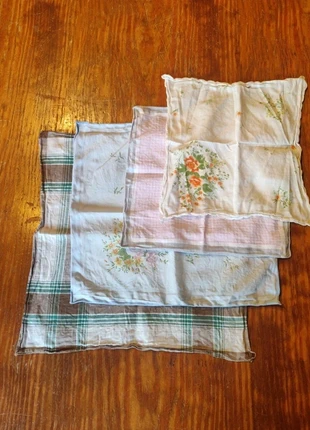 Lot de 4 mouchoirs de poche vintage motifs variés - Très bon état - Mixte, estado: Muy bueno, 3,99 €, 4,89 € Protección al comprador incluida