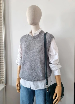 Pull Samuel Sézane taille L, marque: Sézane, état: Très bon état, taille: L / 40 / 12, 89,00 €, 94,15 € Protection acheteurs (Pro) incluse