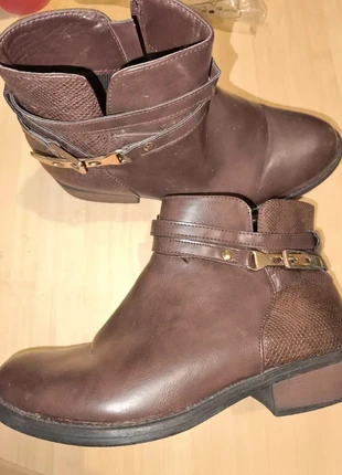 Bottines taille 37, staat: Veelgebruikt, maat: 37, € 5,50, € 6,48 inclusief Kopersbescherming