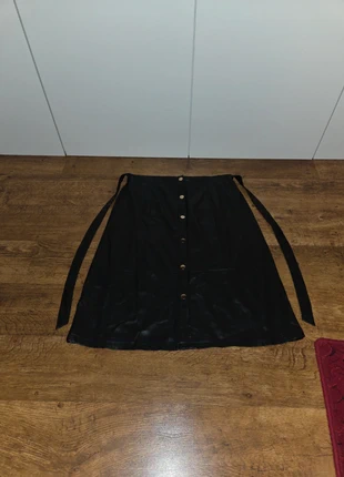 Zwarte rok, staat: Heel goed, maat: 4XL / 48 / 20, € 4,00, € 4,90 inclusief Kopersbescherming