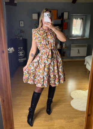 Robe fleurie Shein - Taille L - Très bon état, marque: Shein, état: Très bon état, taille: L / 40 / 12, 8,00 €, 9,10 € Protection acheteurs incluse