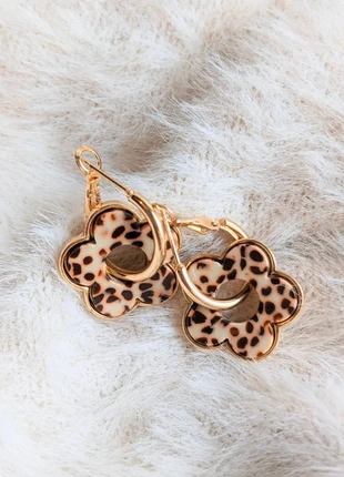 H10-13/ boucles d'oreilles dorées fantaisie pampilles fleurs graou léopard, état: Très bon état, 6,60 €, 7,63 € Protection acheteurs (Pro) incluse