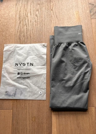 Nvgtn Solid Seamless Leggings, brand: NVGTN, condizioni: Ottime, taglia: S / IT 40 / EU 36, €30.00, €32.20 include la Protezione acquisti