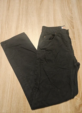 Jeans très bon état - Rica Lewis - Taille 42, marke: Rica Lewis, zustand: Sehr gut, größe: W32 | DE 48, 4,00 €, 4,90 € inklusive Vinted-Käuferschutz