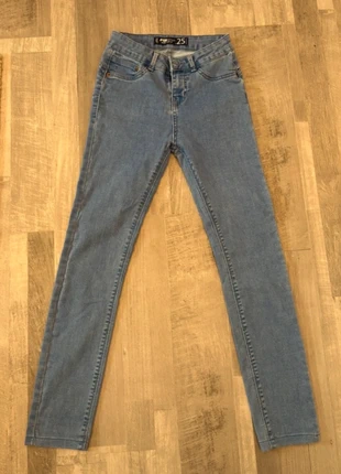 Tolle Jeans, marque: New Yorker, état: Très bon état, taille: S / 36 / 8, 2,00 €, 2,80 € Protection acheteurs incluse