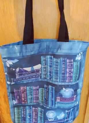 Bookshelf Tote Bag – Fairyloot, merk: FairyLoot, staat: Nieuw met prijskaartje, € 12,50, € 13,83 inclusief Kopersbescherming
