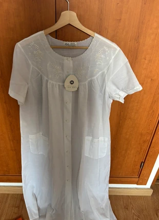 Salto de Cama Camisón Vintage Lily Bordado - Talla 40, marca: Lilly, estado: Nuevo con etiquetas, tamaño: L / 40 / 12, 4,50 €, 5,43 € Protección al comprador incluida