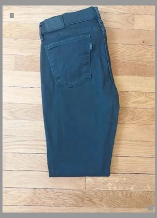Jean levis 710 super skinny femme w32 L32, marca: Levi's, estado: Bueno, tamaño: Otros, 15,00 €, 16,45 € Protección al comprador Pro incluida