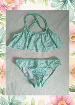 🌿 Bikini verde claro con flores, marca: Losan, estado: Novo sem etiquetas, tamanho: 12 anos / 152 cm, €10.00, €11.20 inclui Proteção do Comprador