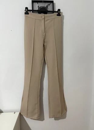 Pantalón de vestir, marque: Paru shop, état: Neuf sans étiquette, taille: M / 38 / 10, 12,00 €, 13,30 € Protection acheteurs incluse