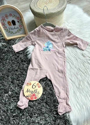 Grenouillère Doudou Disney Stitch & Scrump - 6 Mois kiabi, marque: Kiabi, état: Très bon état, taille: 6-9 mois / 68 cm, 6,00 €, 7,00 € Protection acheteurs incluse