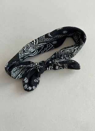 Stoere strik / haarband, brand: NO LABEL, condizioni: Buone, €1.00, €1.75 include la Protezione acquisti