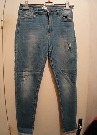 Jean femme, brand: Vs. Miss, condizioni: Ottime, taglia: L / IT 44 / EU 40, €5.00, €5.95 include la Protezione acquisti
