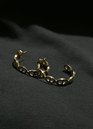 Jolies boucles d’oreilles dorées en forme de demi-créoles 💫, brand: Je ne sais quoi, condizioni: Ottime, €6.00, €7.00 include la Protezione acquisti