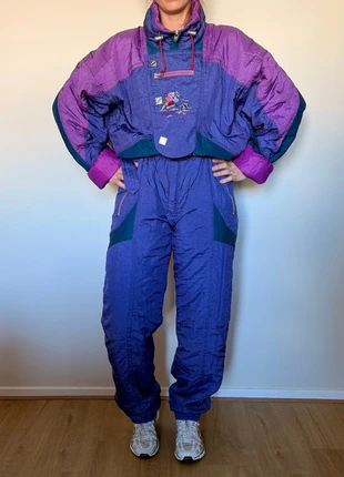 Vintage skisuit purple, marca: Vintage Dressing, estado: Muy bueno, tamaño: M / 38 / 10, 42,00 €, 44,80 € Protección al comprador incluida