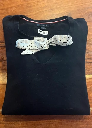 Pull Tommy Hilfiger Noir Uni ruban Blanc Femme Vintage Col V Leger Fin Ete Mujer L, merk: Tommy Hilfiger, staat: Heel goed, maat: L / 40 / 12, € 11,90, € 13,20 inclusief Kopersbescherming Pro
