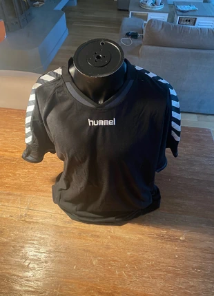 Hummel shirt, merk: Hummel, staat: Heel goed, maat: XXL, € 7,00, € 8,05 inclusief Kopersbescherming