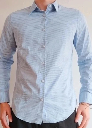 Chemise manches longues Calvin Klein classe taille M bleu clair et blanc, marke: Calvin Klein, zustand: Sehr gut, größe: M, 21,00 €, 22,75 € inklusive Vinted-Käuferschutz