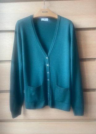 Cardigan Peter Hahn lana vergine L, brand: Peter Hahn, condizioni: Ottime, taglia: M / IT 42 / EU 38, €22.50, €24.33 include la Protezione acquisti