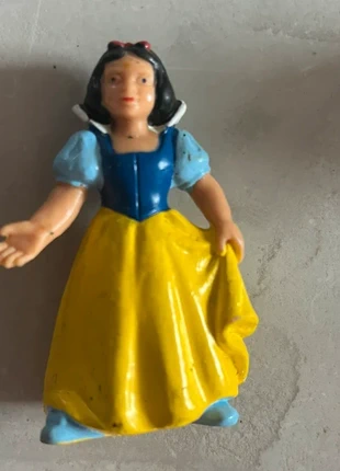 Figurine de Blanche-Neige, Bully, brand: Bully, condizioni: Buone, taglia: Prematuri, fino a 44 cm, €2.00, €2.80 include la Protezione acquisti