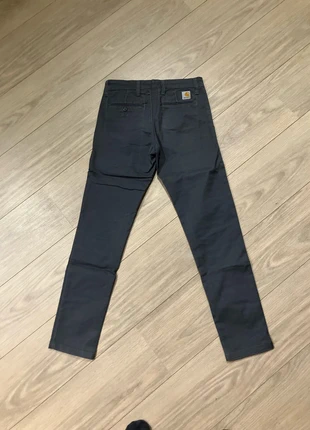 Chino carhartt, marque: Carhartt, état: Très bon état, taille: XS, 15,00 €, 16,45 € Protection acheteurs incluse
