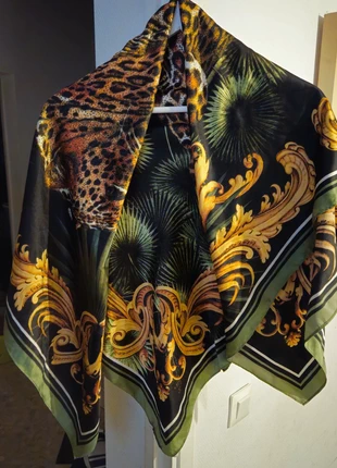 foulard, état: Très bon état, 1,50 €, 2,28 € Protection acheteurs incluse