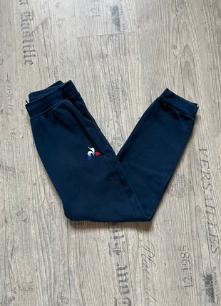 Pantalon de sport le coq sportif taille 12 ans en très bon état, brand: Le Coq Sportif, condition: Good, size: 12 years / 152 cm, €12.00, €13.30 includes Buyer Protection
