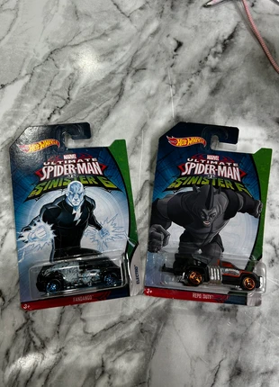 Hot Wheels Marvel Ultimate Spider-Man vs Sinister 6 Cars, brand: Hot Wheels, condition: New with tags, size: One size, £20.00, £21.90 includes Buyer Protection