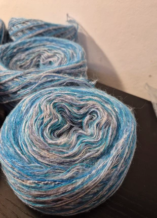 Gomitoli di filato, brand: Lana, condizioni: Ottime, €7.00, €8.05 include la Protezione acquisti