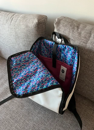 Zaino REDO upcycling bianco, brand: Redo upcycling, condizioni: Nuovo con cartellino, €30.00, €32.20 include la Protezione acquisti