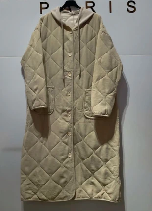 Manteau femme long  à caputche matelassé crème taille unique, brand: Made In Italy, condizioni: Nuovo con cartellino, taglia: Taglia unica, €49.00, €52.15 include la Protezione acquisti