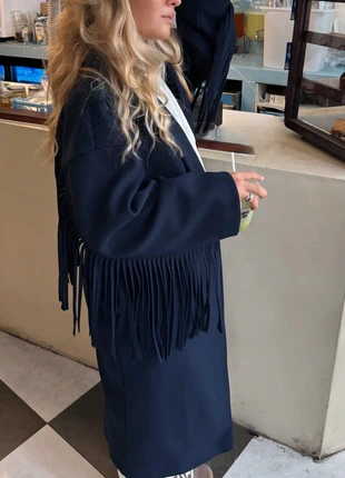 Manteau long a franges bleu marine, marque: RMEL PARIS, état: Neuf sans étiquette, taille: S / 36 / 8, 44,00 €, 46,90 € Protection acheteurs (Pro) incluse