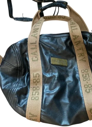 Gallantry black Handbags, marque: Gallantry, état: Très bon état, 6,00 €, 7,00 € Protection acheteurs (Pro) incluse