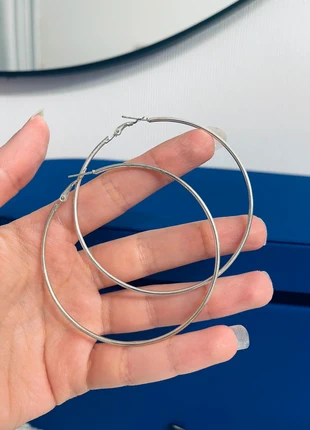 Yesstyle Creolen große Hoop Ohrringe, merk: YesStyle, staat: Heel goed, € 5,00, € 5,95 inclusief Kopersbescherming