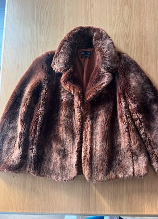Manteau/Veste Fausse Fourrure Marron ZARA - Taille S, merk: Zara, staat: Heel goed, maat: S / 36 / 8, € 25,00, € 26,95 inclusief Kopersbescherming